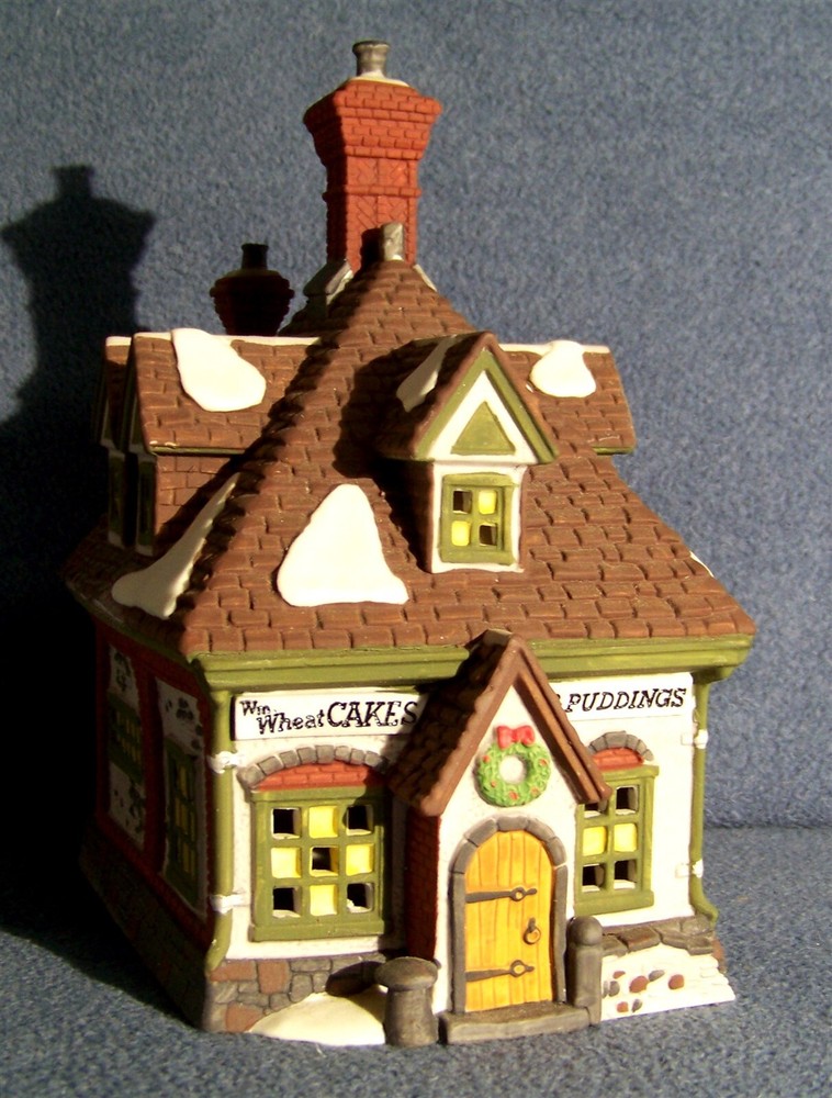 Dickens Village Dept 56 Wheat Cakes & Puddings Shop Excellent Condition