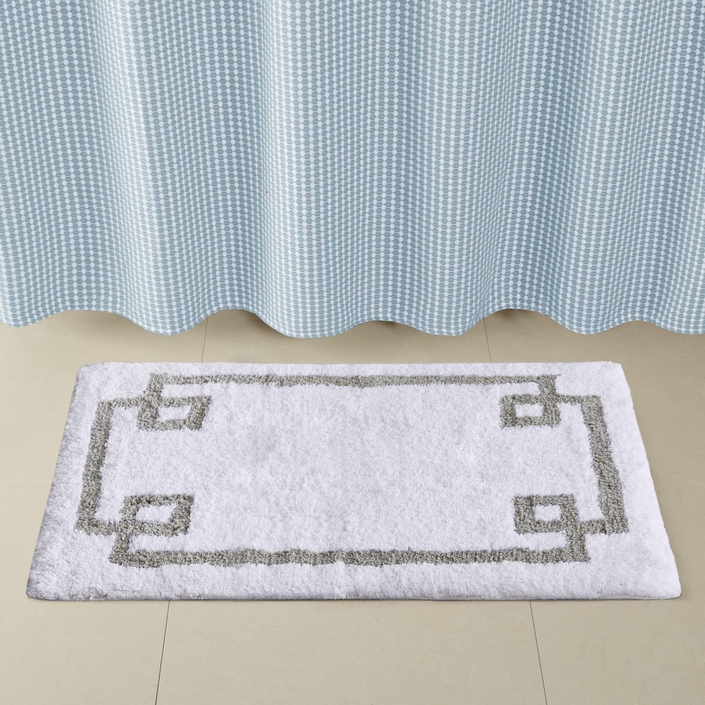 Evan Ultra Plush 100% Cotton Bath Mat with Non-Slip Backing