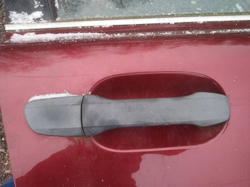 Volvo XC90 2004 Front Right Exterior Door Handle Genuine OEM 2232156-17 Used