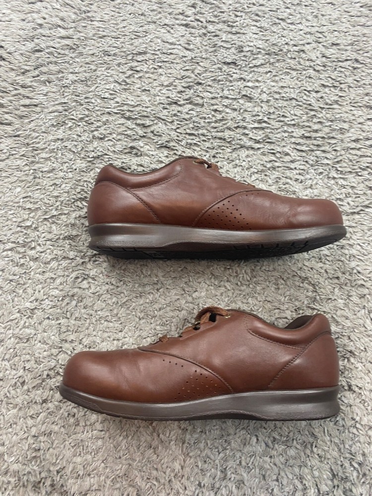 SAS Sneakers Women 8M Free Time Tripad Brown Leather Lace Up Comfort Oxford Shoe