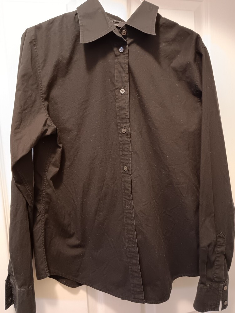 GAP Women's Black Shirt,  Size 8, 94% cotton, Stretch, Long-sleeve, Button-up