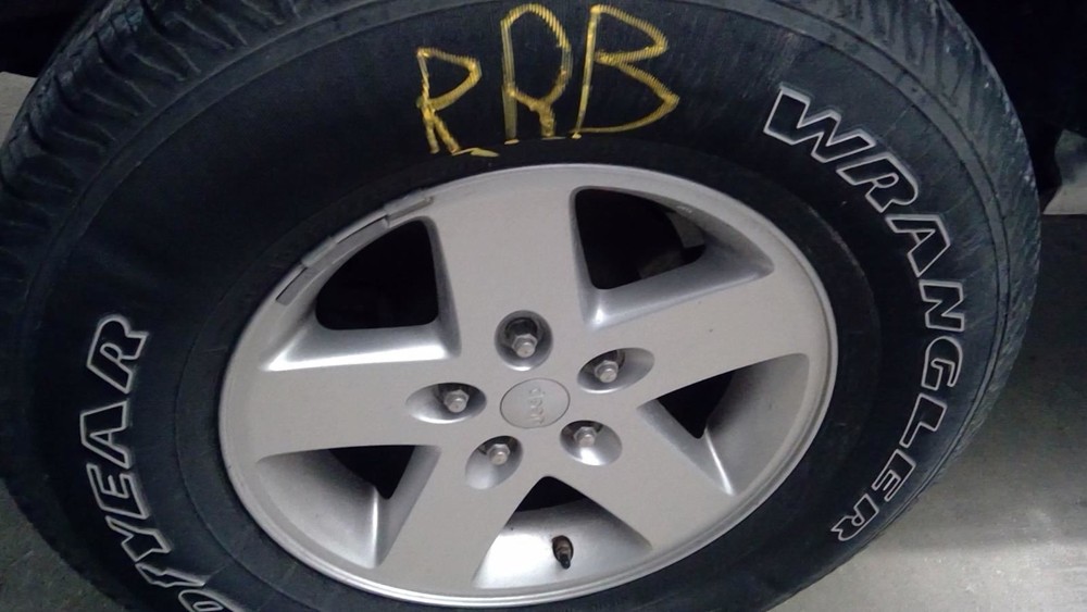 Wheel VIN W 6th Digit Jk Body 17x7-1/2 5 Spoke Fits 07-18 WRANGLER 4727456