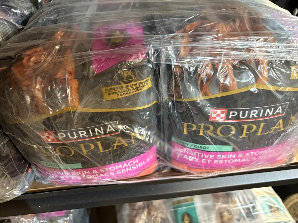 Purina Pro Plan Puppy skin and stomach salmon Dry Dog Food, 4lbs