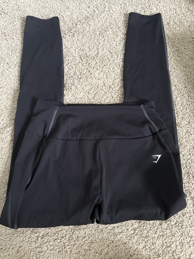 Gymshark Black High-Rise Seamless Leggings in Size Large