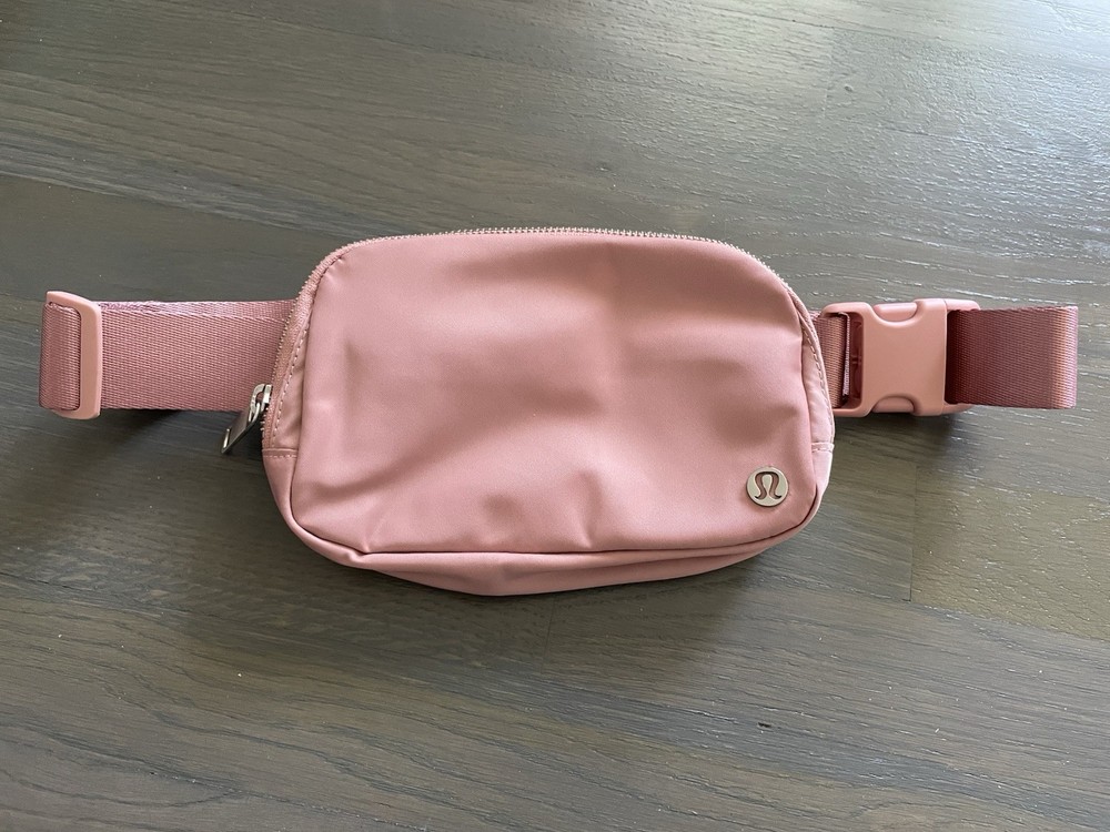 NWOT Lululemon Everywhere Belt Bag 1L OG Original in Soft Pink Pastel