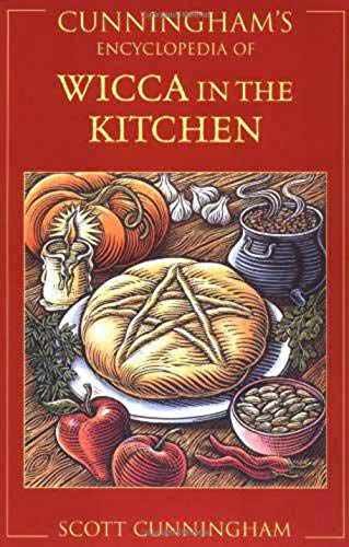 Cunningham's Encyclopedia of Wicca in - Paperback, by Cunningham Scott - Good