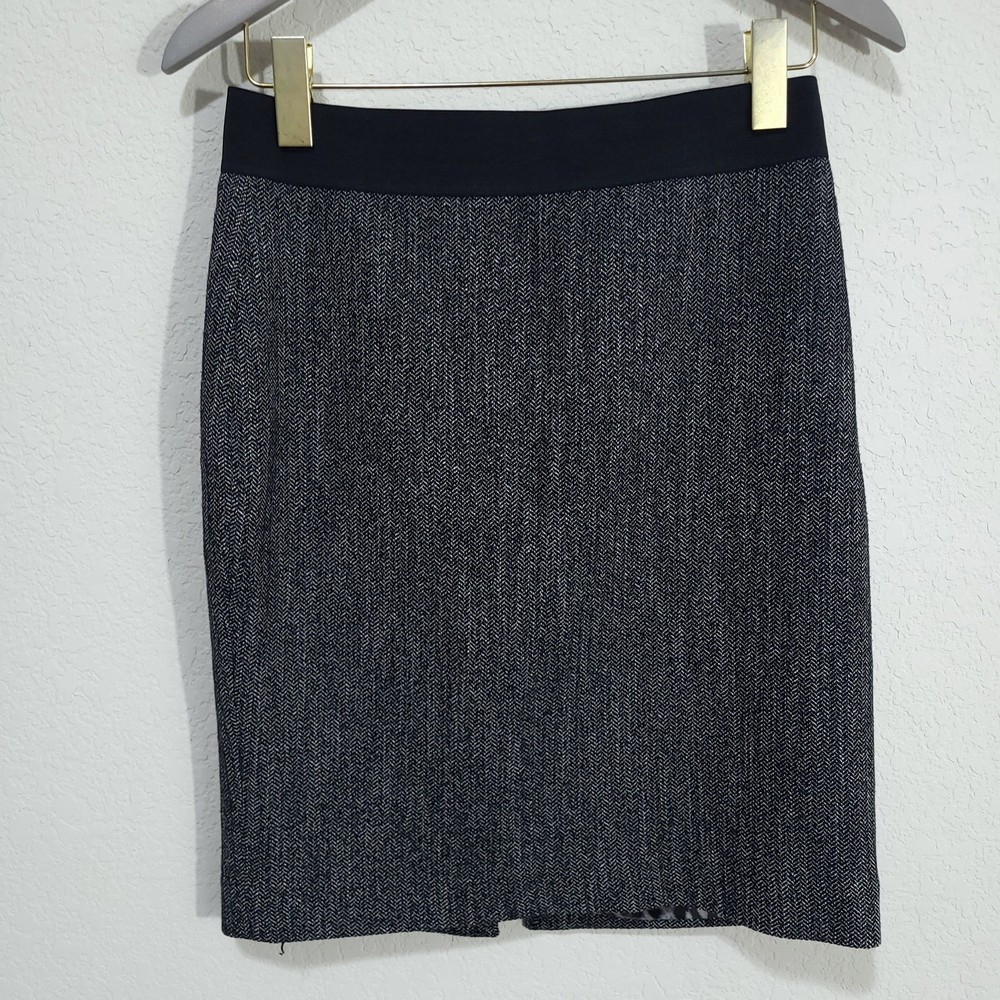 Women's Size 6 Black Chevron Mini Skirt Preppy Neutral Classic Short