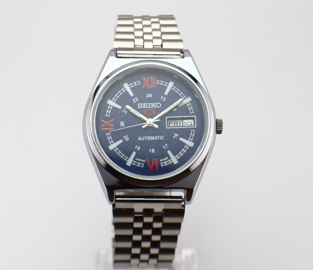 Vintage Seiko 5 Automatic 6309A 17 Jewels D/D Japan made Man's Wrist Watch