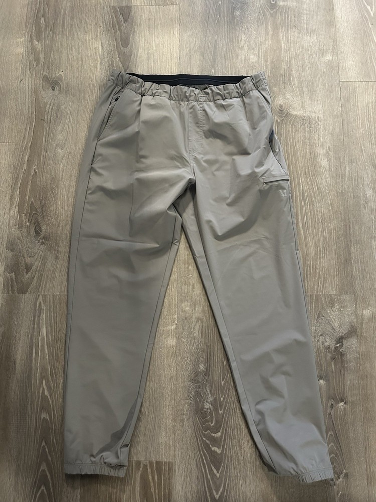 Vuori Mens Fleet Sport Jogger in Sky Grey Size XL Comfortable Activewear
