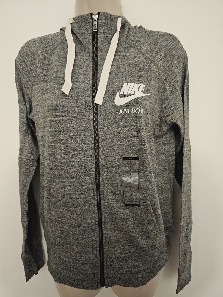 Womens Nike Sweater NWT