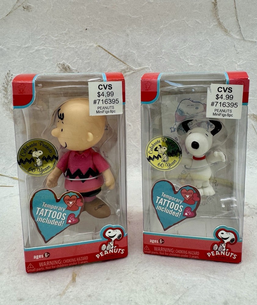 Rare 2010 Peanuts Valentine Figures Celebrate Peanuts 60 Years Set Of 2 Sealed