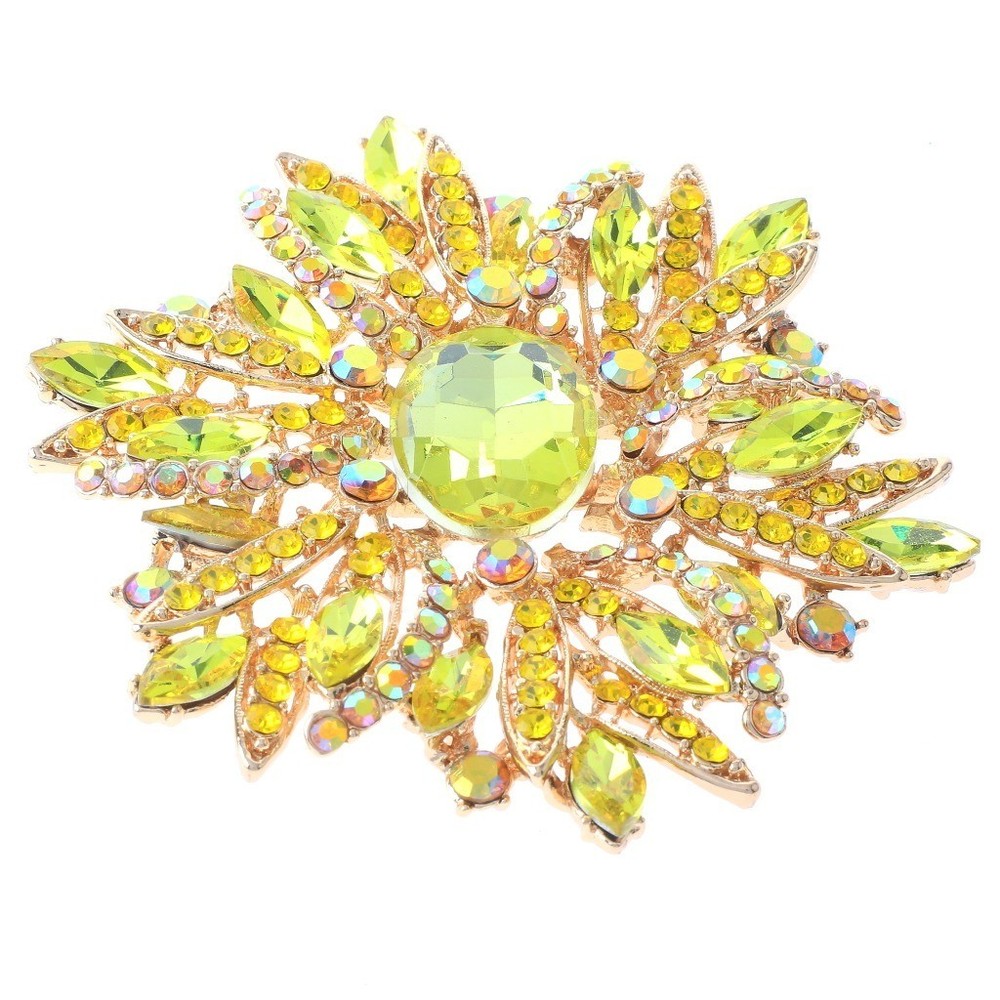 Gold  Tone Metal Flower Brooch With Rhinestone P1041-GYE
