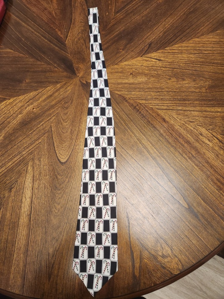 FN Mens Xmas Theme Tie with Candy Canes 100% Polyester Christmas Holiday