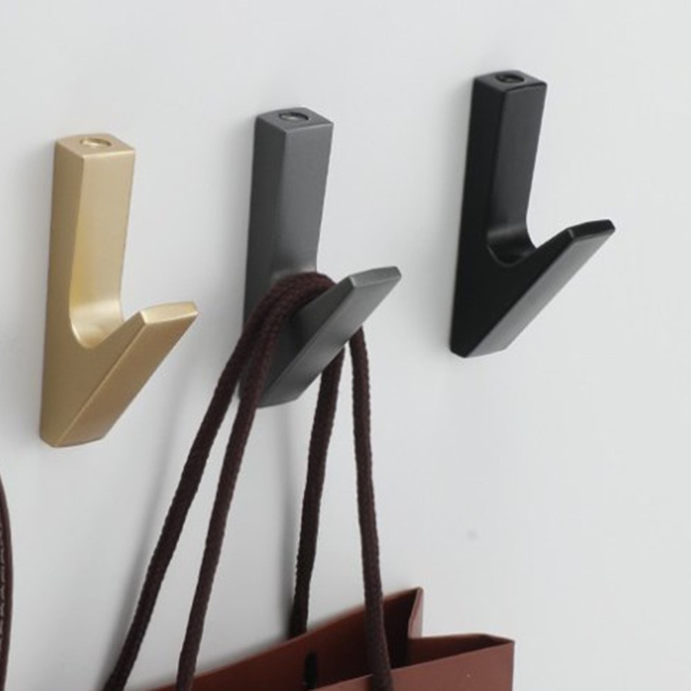 Decorative Wall Hook Set in Aluminum Solution for Organized Living Spaces