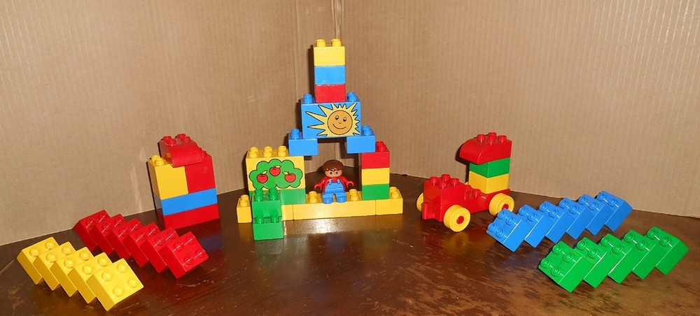 1998 LEGO DUPLO Medium Bucket Building Blocks Set 2493 2268 Classic Toy