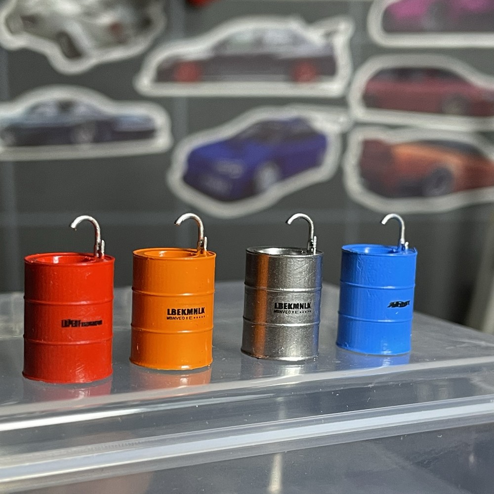 1/64 Diorama Retro Garage Oil Drum Washstand Model Workshop Scene Display Model