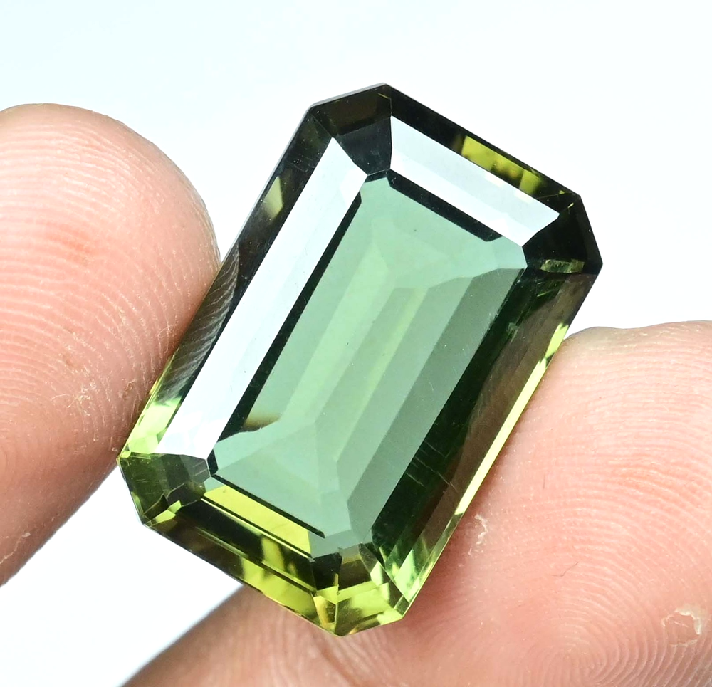 26.00 Ct Natural Greenish Moldavite Emerald Certified Stunning Rare Gemstone