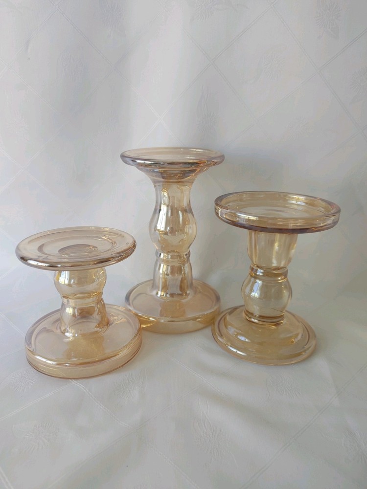 Elegant Set of 3 Clear Glass Candle Holders for Home Decor