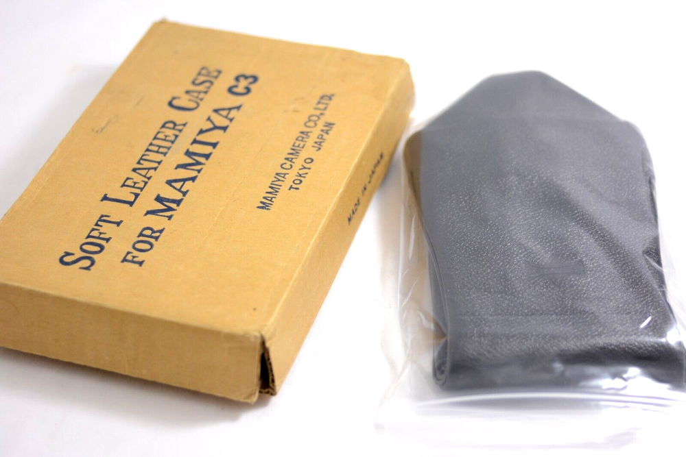 RARE MAMIYA C3 TLR SOFT BLACK LEATHER CAMERA CASE (NEW IN BOX)