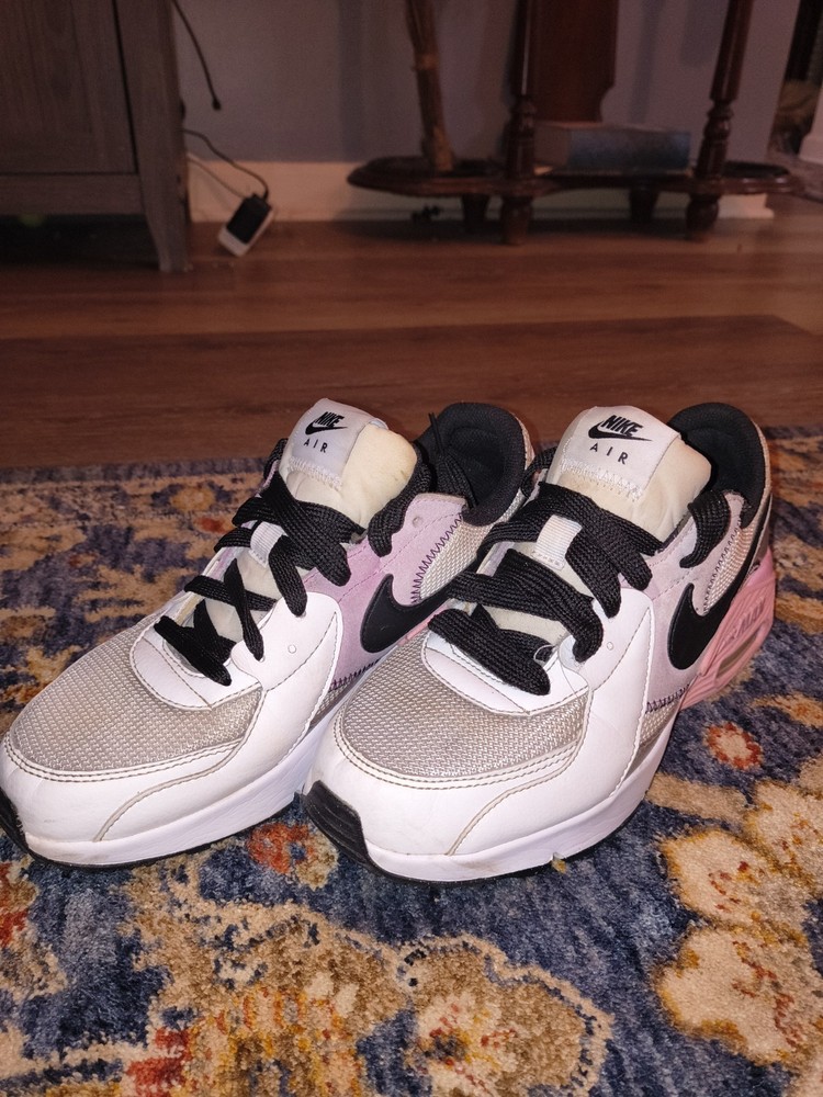 Pink And White Women's Nike Size 8 And 1/2 Tennis Shoes
