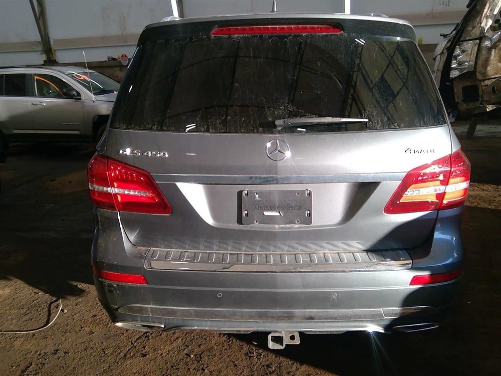 (LOCAL PICKUP ONLY) Trunk/Hatch/Tailgate 166 Type GLS450 Fits 17-19 MERCEDES GLS