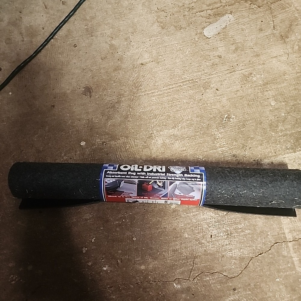 Premium Absorbent Garage Oil Mat 2ft x 3ft Liquid Spill Protection Reusable