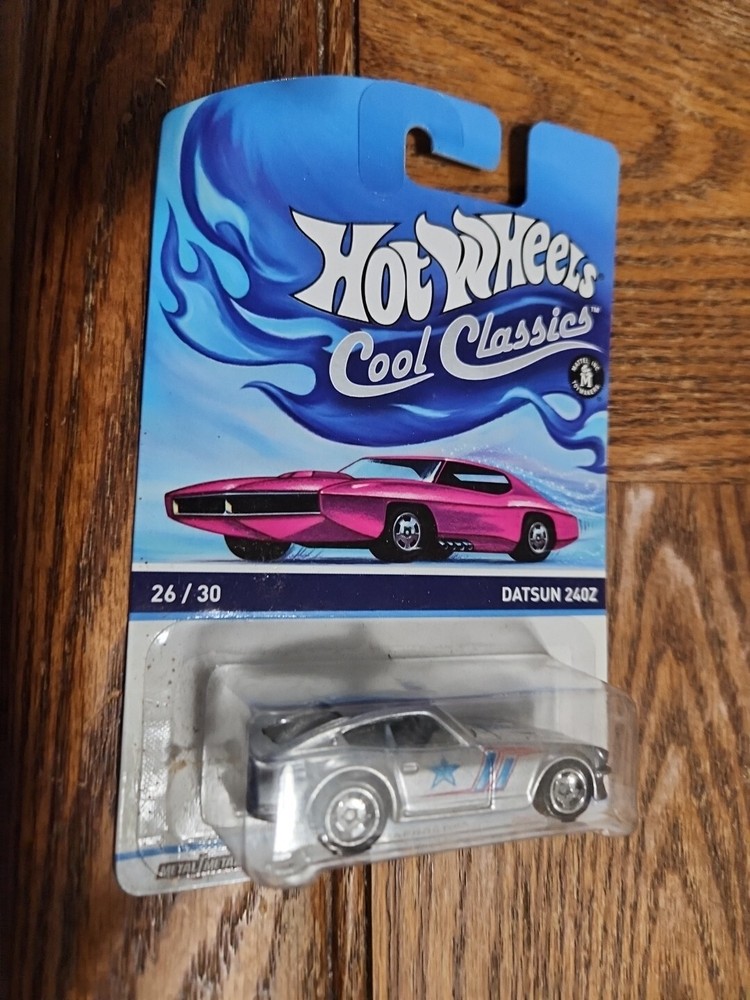 Hot Wheels Cool Classics 26 of 30 datzun240z silver