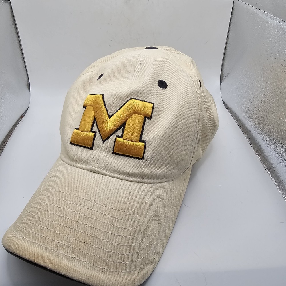 Michigan Wolverines Vintage Baseball Hat Team Starter Embroidered Ivory