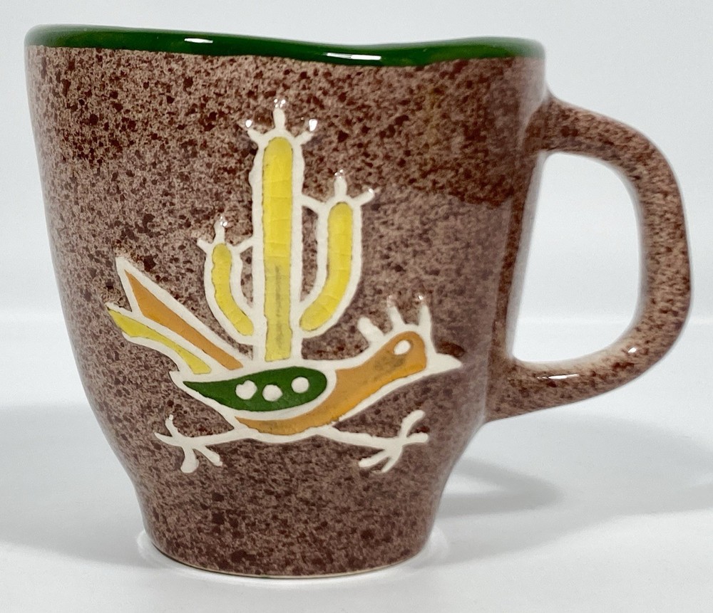 Vtg LEGENDWARE Sedona Arizona Oak Creek Kilns Pottery ROADRUNNER Cactus Mug Cup