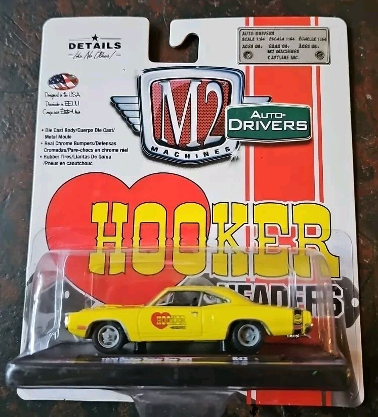 M2 Machines Auto-Drivers HOOKER HEADERS 1970 Dodge Super Bee 383 (NEW)