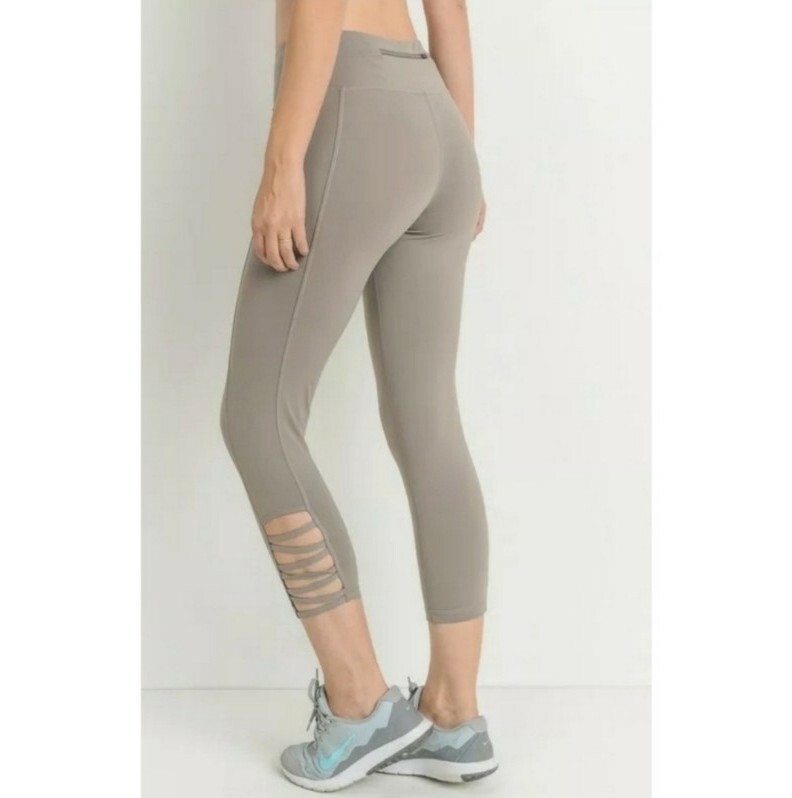 Mono B Leggings in Cosmic Taupe Brown Pockets Capri Fitted New