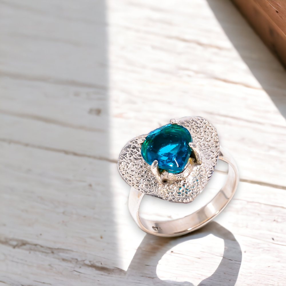 Gift For Women Statement Ring Size  925 Silver Natural Apatite