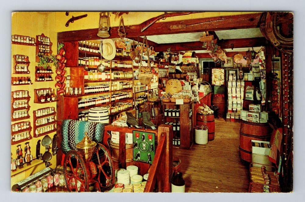 Bucks County PA-Pennsylvania, Hentown Country Store, Vintage Postcard