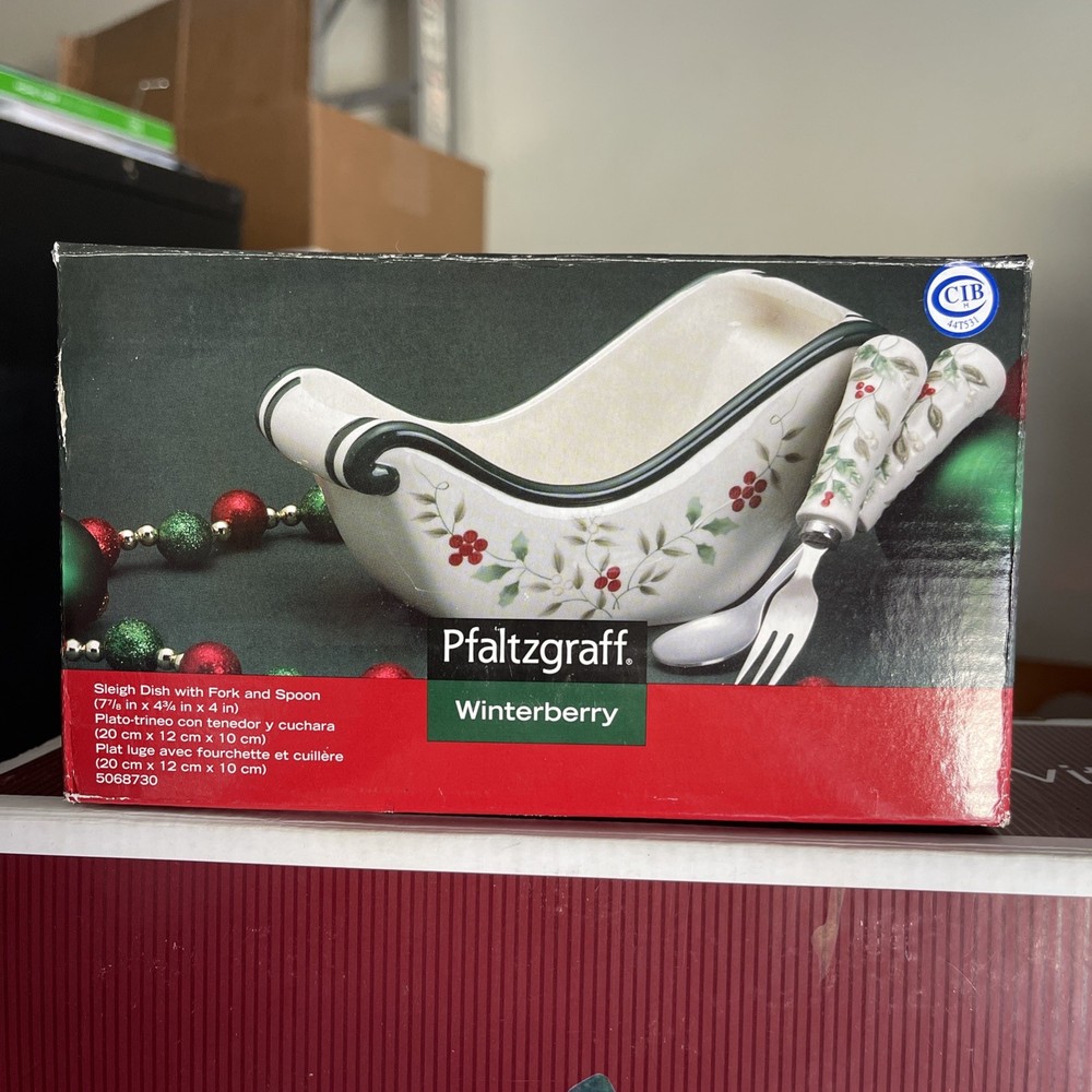 Pfaltzgraff Winterberry Sleigh Dish Set with Fork & Spoon China