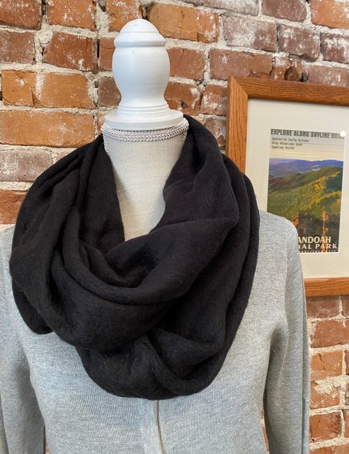 Layers by Lizden Black Infinity Scarf Super Soft New Winter