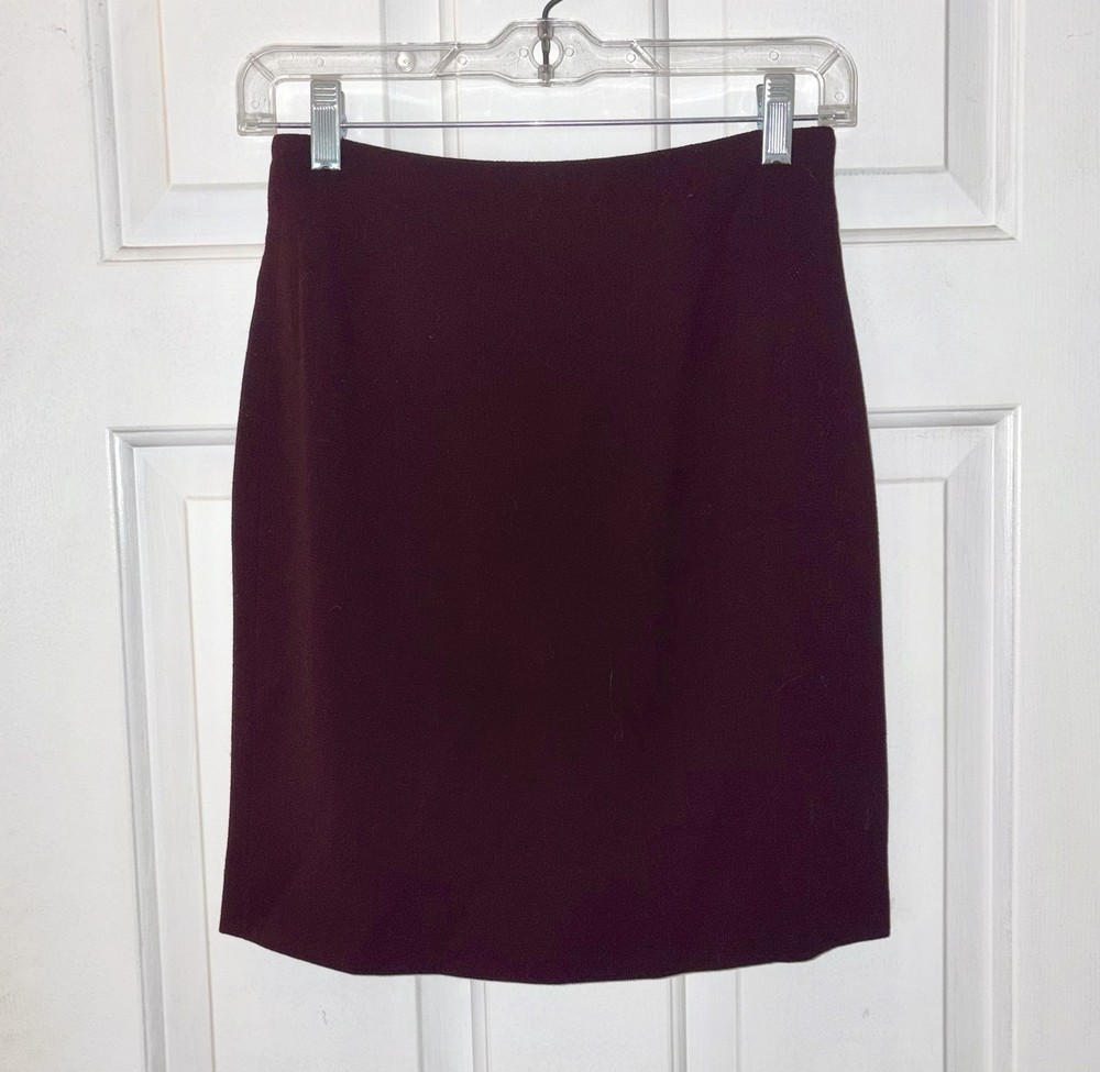 Ann Taylor Women's Vintage Size 2P Burgundy Straight Above The Knee Wool Skirt
