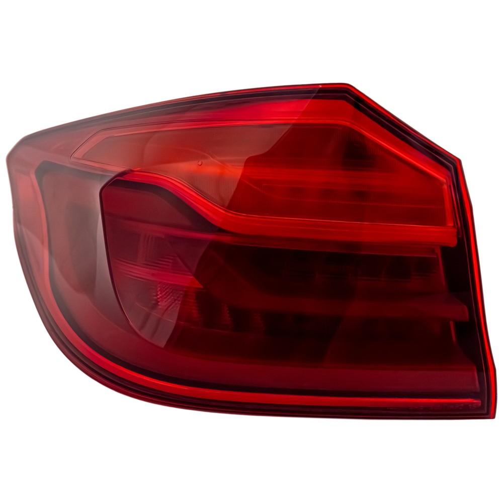 Upgrade Your 2017-2020 BMW 5-Series with Left Outer Taillight Including Bulb