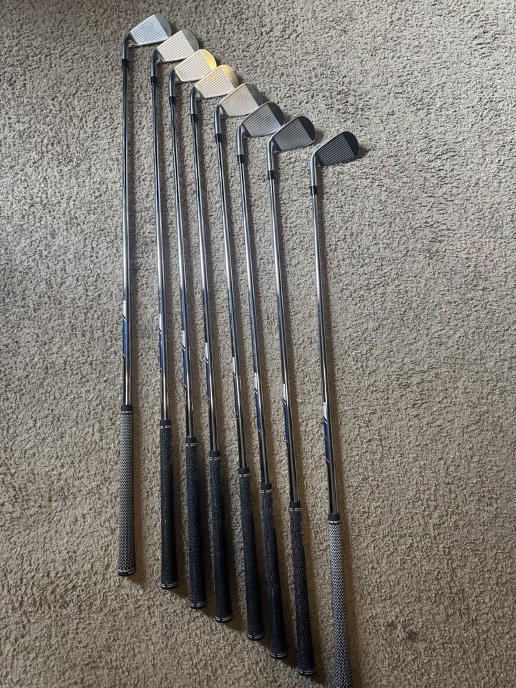 Titleist T200 Irons Lightly Used Excellent Condition