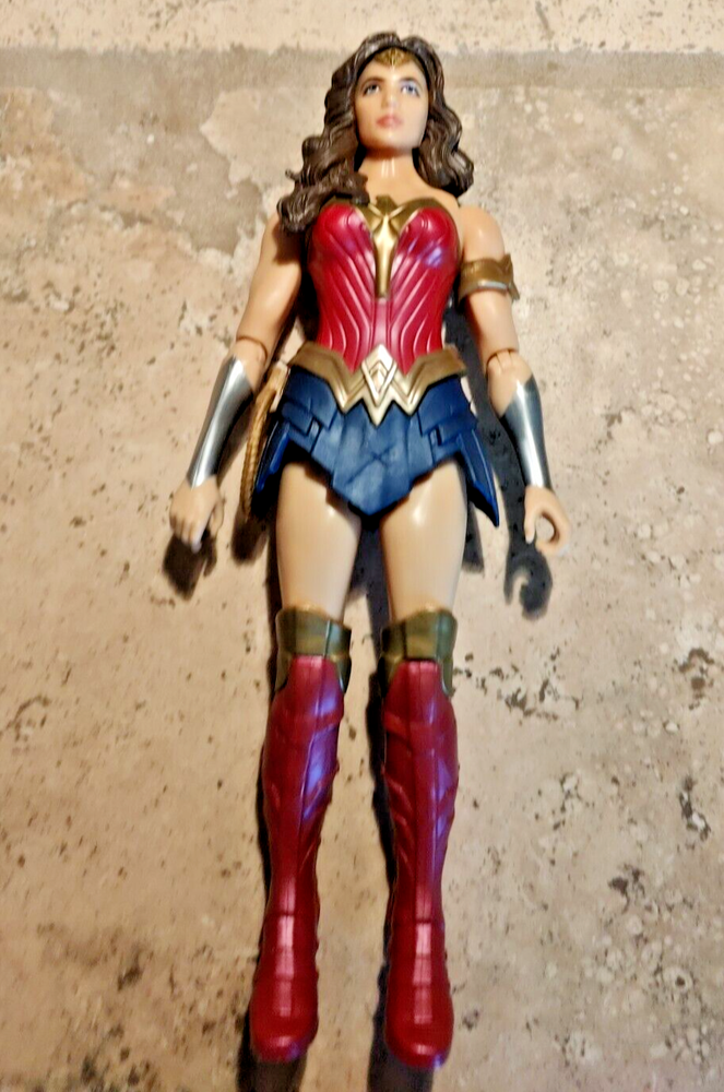 Wonder Woman Gal Gadot 11 Inch Action Figure Mattel DC Justice League 2015