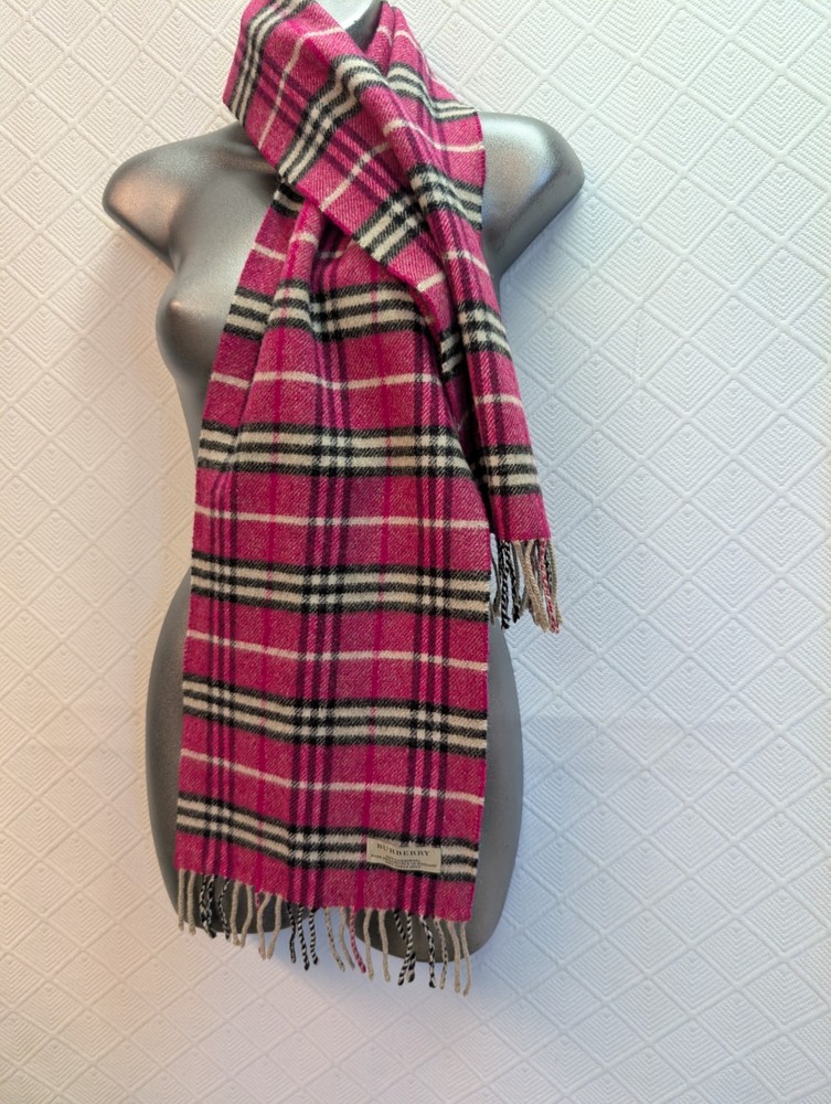 Burberry lambswool classic check scarf pink multi NWOT
