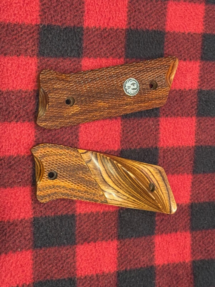 Ruger Mark III LEFT HANDED Wood Target Grips Vintage Factory OEM