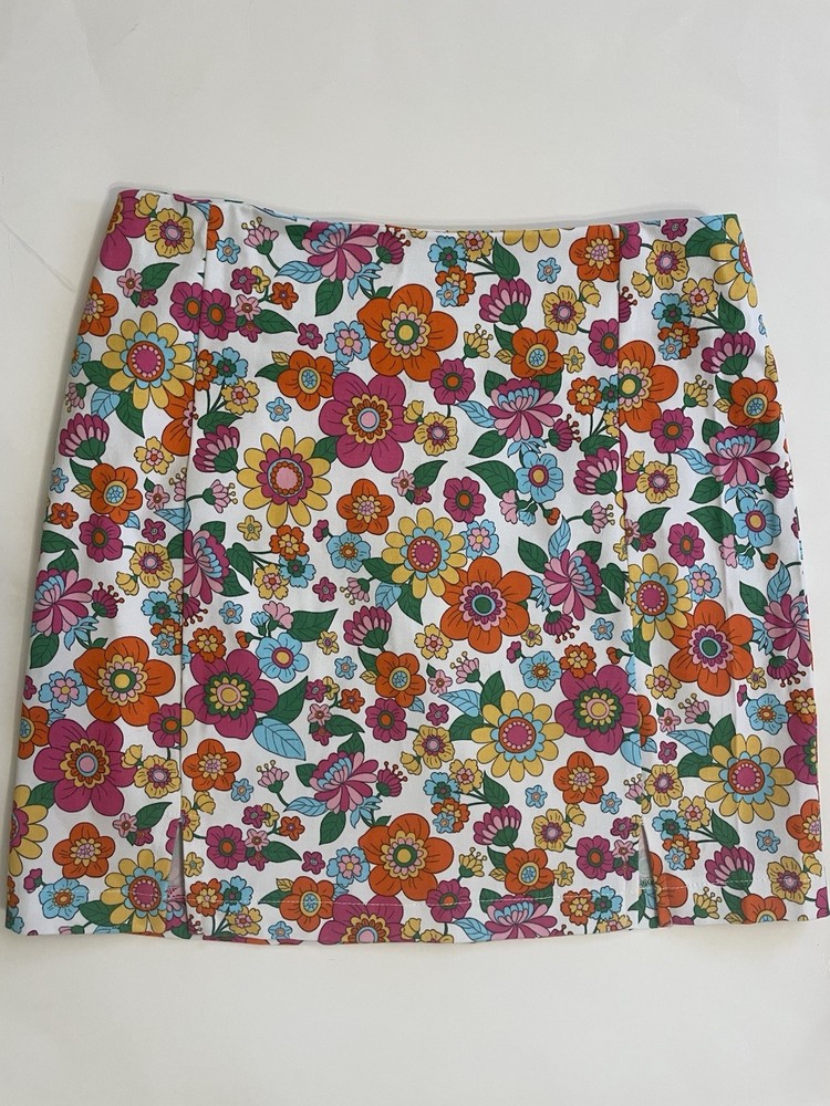 Floral Colorful Mini Skirt for Juniors Size 7 Love on Hanger