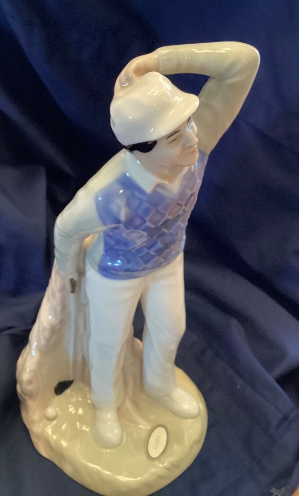 Royal Doulton Golfer in the Rough Figurine 1988 HN2882 Fathers Day Gift-image