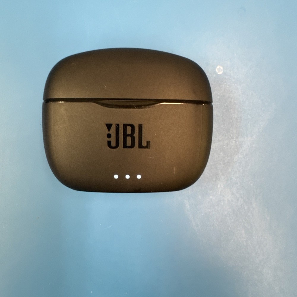 JBL Tune 215 TWS Wireless Earbuds Affordable Bluetooth Earbuds with Pocket-Friendly Design