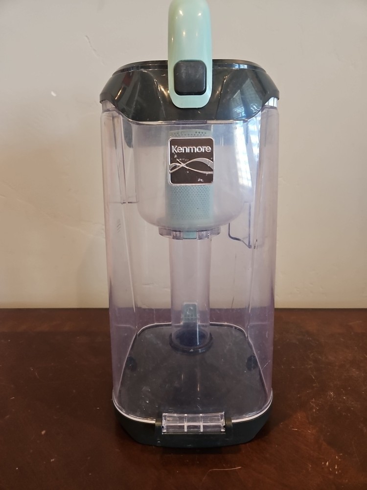 Kenmore DU1275 Lightweight Upright Vacuum with Dirt Bin for Carpets