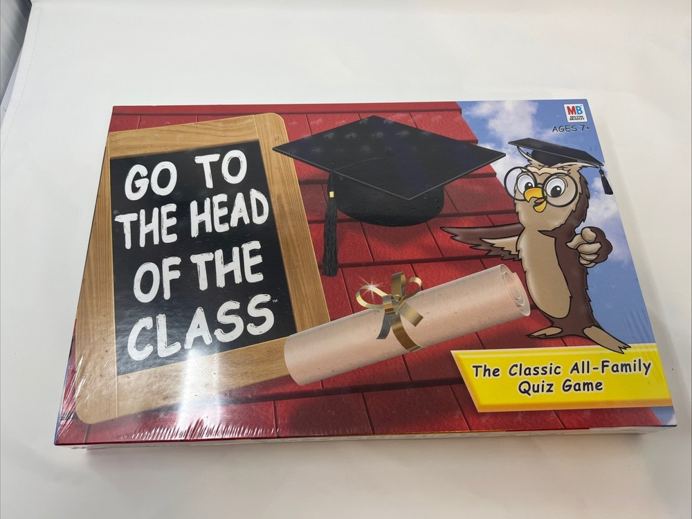 Hasbro Go To The Head Of The Class classic all-family quiz board game 2005 NEW