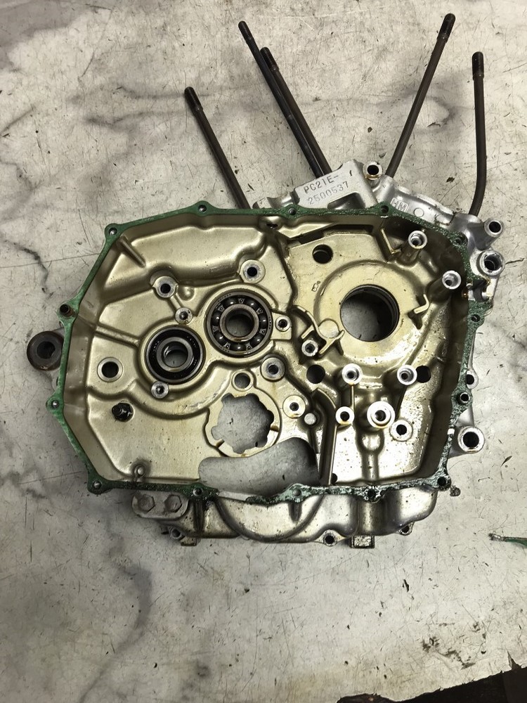 93 Honda VT600 VT 600 C Shadow VLX Engine Motor Crankcase Case Block Bottom End