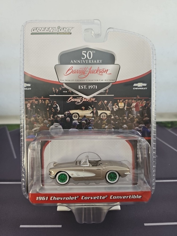 Greenlight Barrett-Jackson Series 13 Green Machine Chase 1961 Chevrolet Corvette