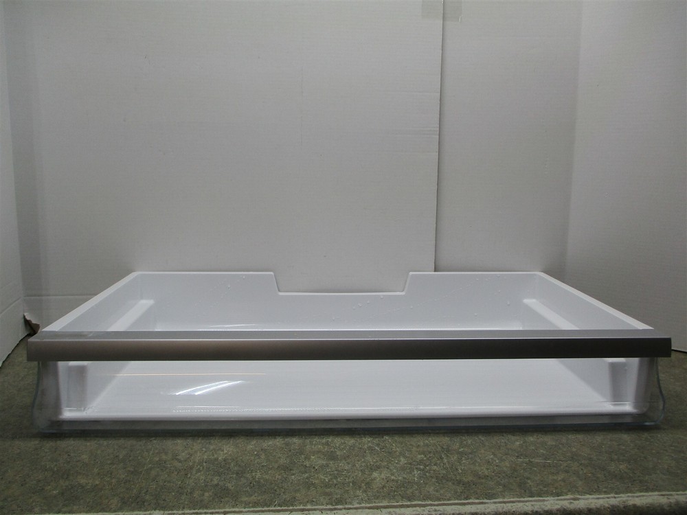 BOSCH REFRIGERATOR DRAWER PART # 00684237