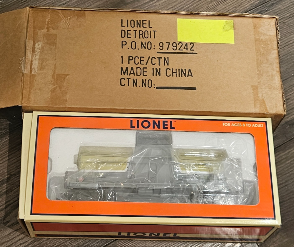 Lionel Trains Car 6-19615 Vulcan 8000 Gallon Tankcar Die Cast O Scale Z638 RM
